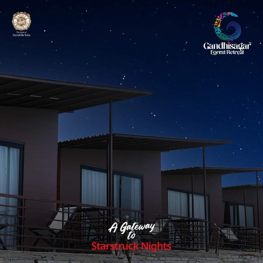 מלון Gurla Gandhisagar Forest Retreat מראה חיצוני תמונה