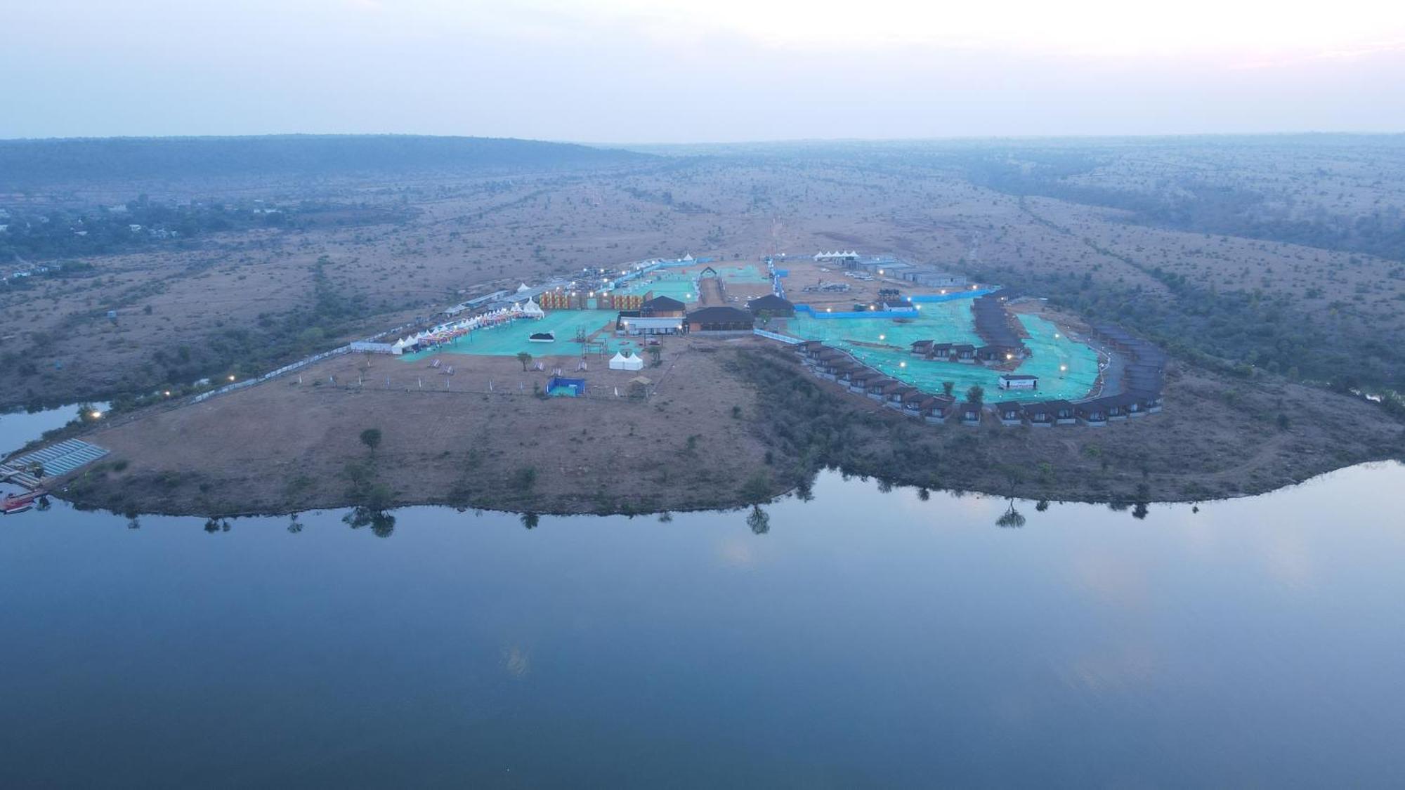 מלון Gurla Gandhisagar Forest Retreat מראה חיצוני תמונה